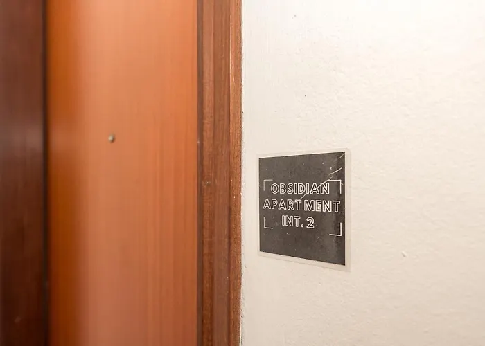 Obsidian -centro- Wifi + Free Parking Apartamento Rávena