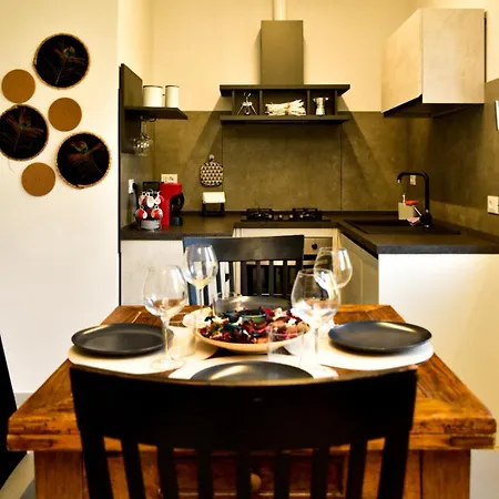 Obsidian -centro- Wifi + Free Parking Apartment *