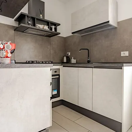 Obsidian -centro- Wifi + Free Parking Apartament